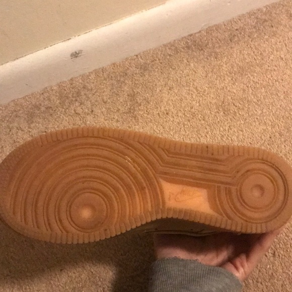 AF1 s - Picture 2 of 4